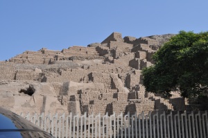 Ancient Pyramids - a dime a dozen in Lima
